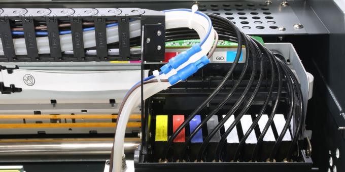 6 testa di Emboss Print DX5 della stampante dell'immagine della cassa del telefono di colori 2880DPI 0